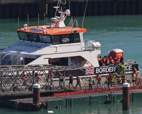 British Government Insist Migrant Returns Deal with France Will Proceed Despite Legal Injunction